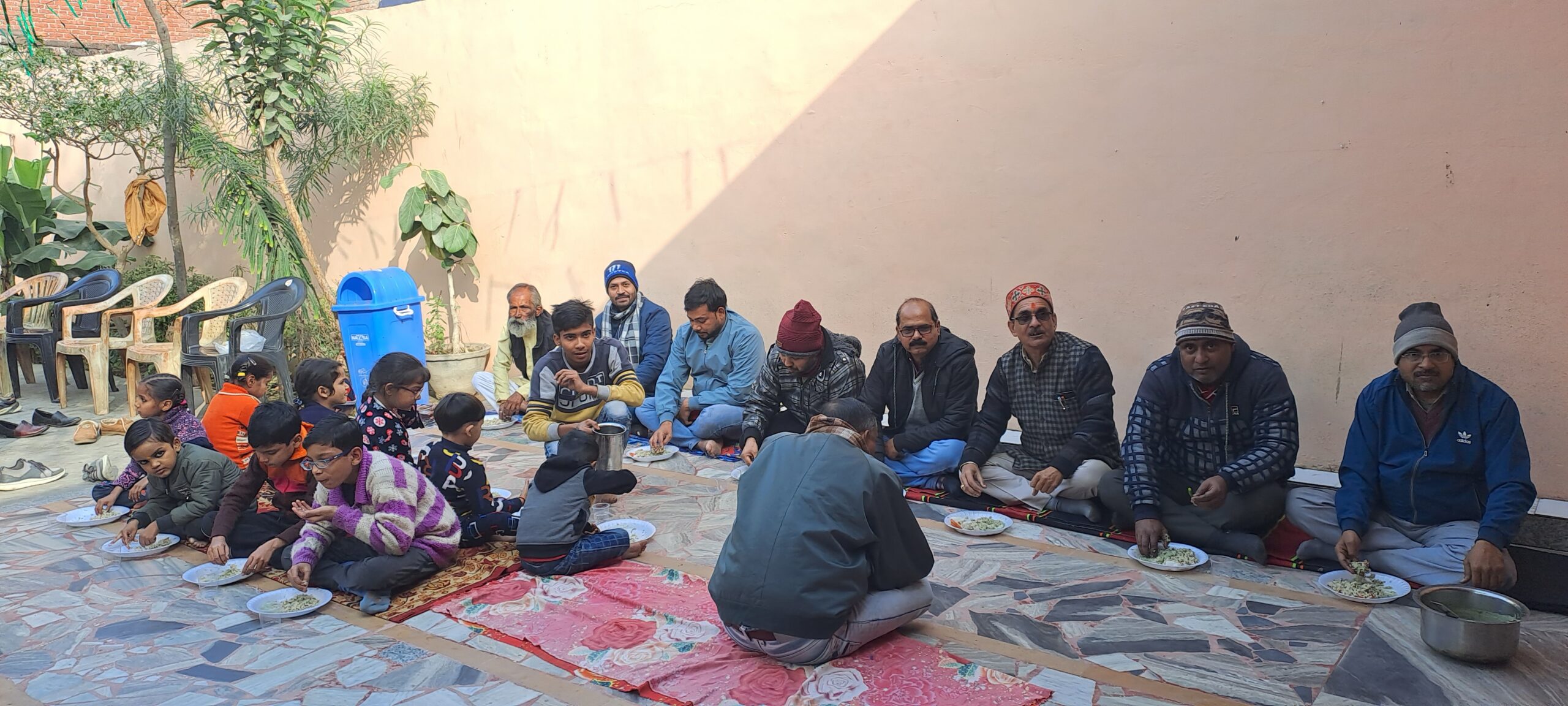 मां कात्यानी शक्तिपीठ पर ‘श्रीराम खिचड़ी भोज’ संपन्न