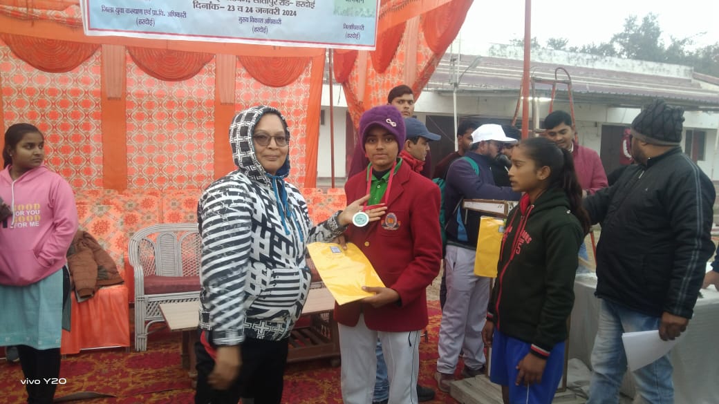 जनपदीय खेलकूद प्रतियोगिता में सब जूनियर बालिका वर्ग में जीनियस पब्लिक स्कूल की छात्रा ने फहराया परचम