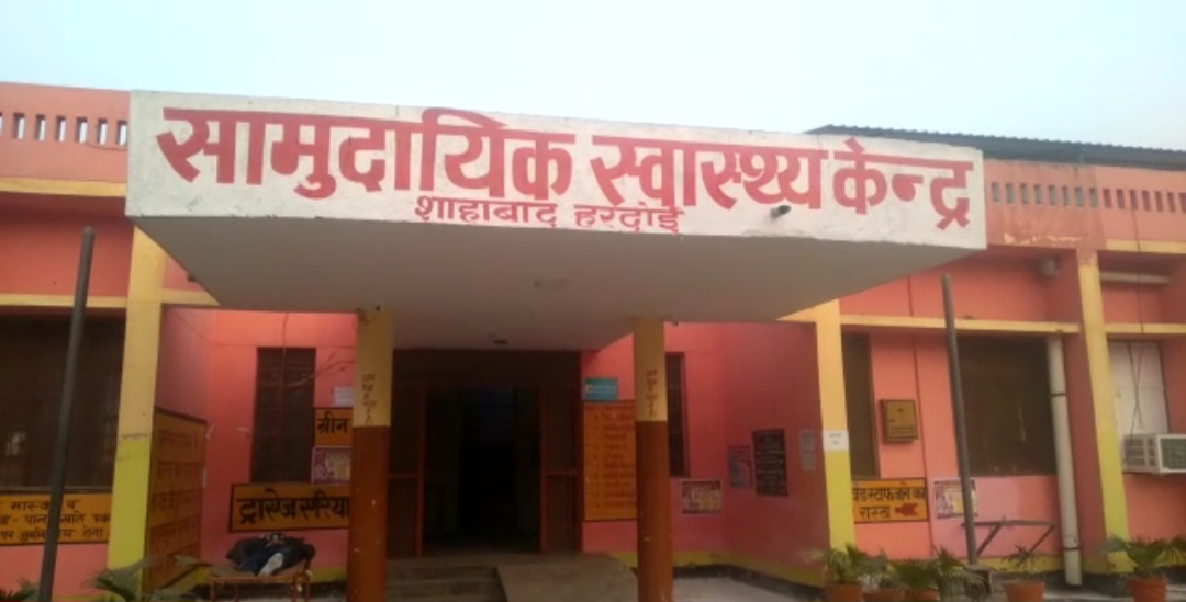 पेड़ से गिरकर बोरिंग मिस्त्री की मौत