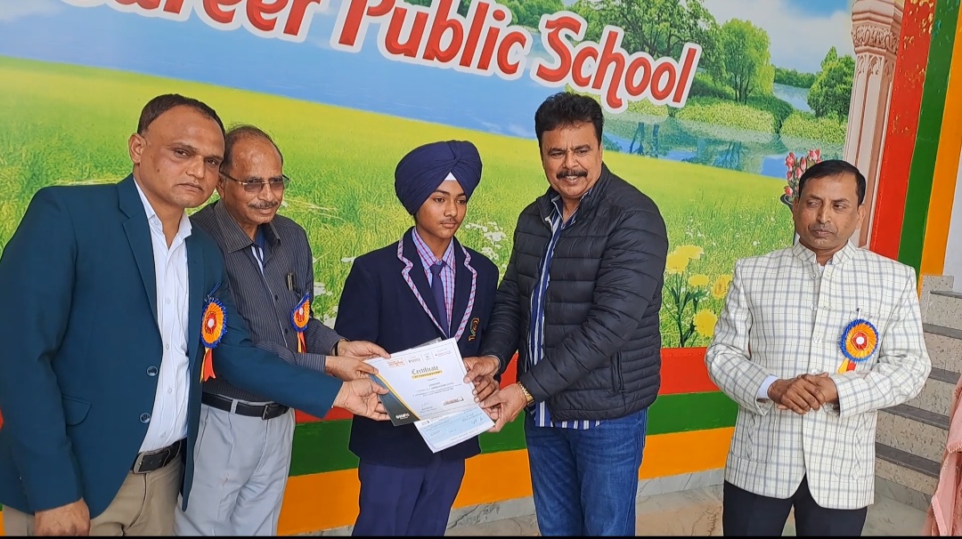 गरीब मजदूर भी अपने बच्चों को अच्छे स्कूल में पढ़ना चाहता है- बब्बू