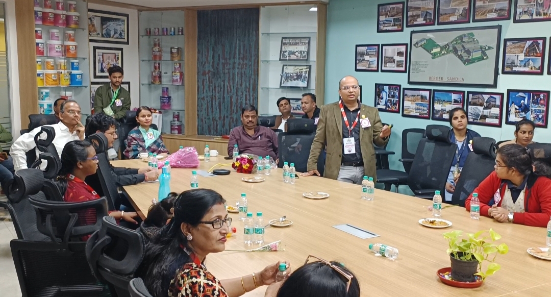 बर्जर पेंट्स इण्डिया लिमिटेड ने महिला दिवस पर एक विभाग को महिलाओं के लिए समर्पित किया