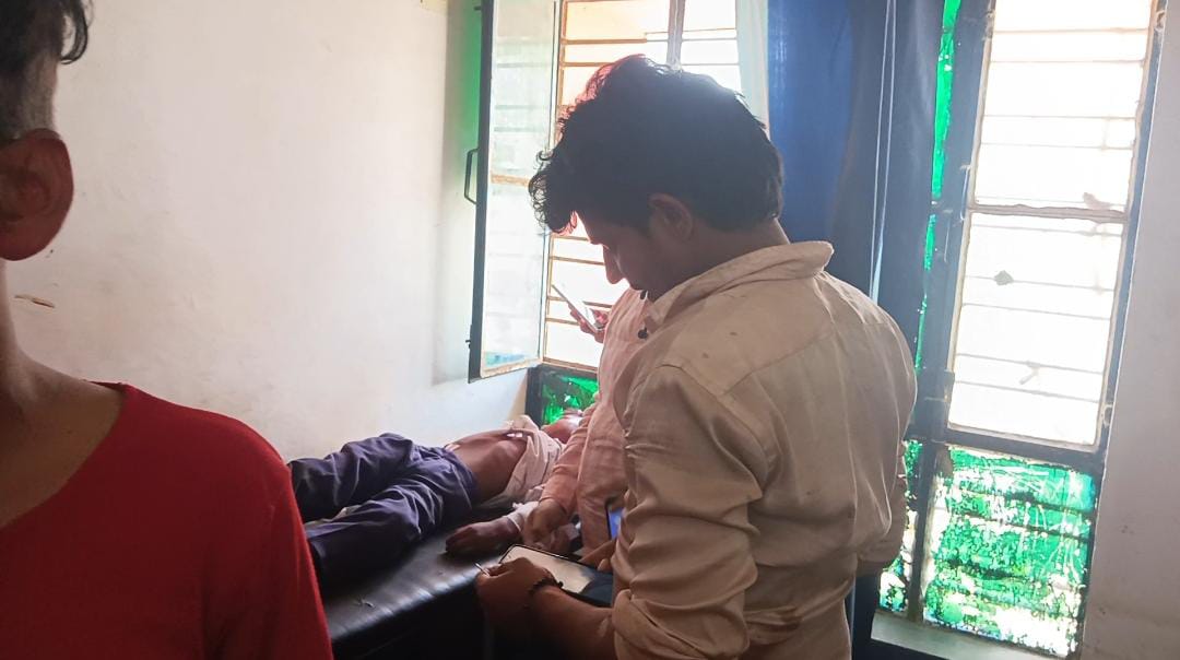 अज्ञात वाहन की टक्कर से छात्र घायल, लखनऊ रेफर