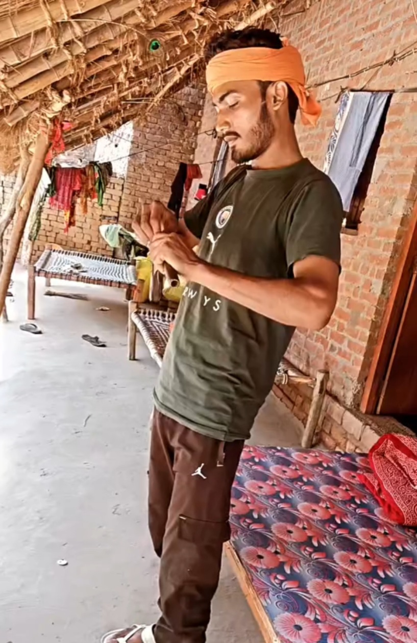तमंचे के साथ रील बनाते युवक का वीडियो वायरल