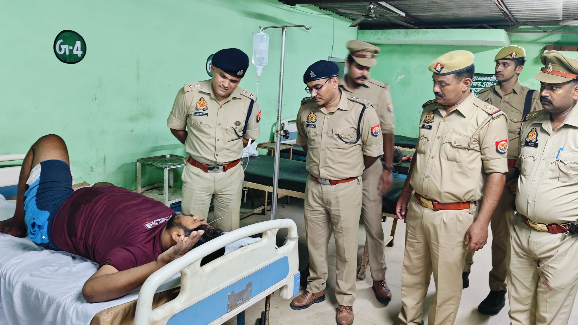 पुलिस ने मुठभेड़ में वरिष्ठ अधिवक्ता हत्या कांड में सुपारी लेने वाले अभियुक्त को किया गिरफ़्तारी, एक मुख्य आरक्षी भी घायल