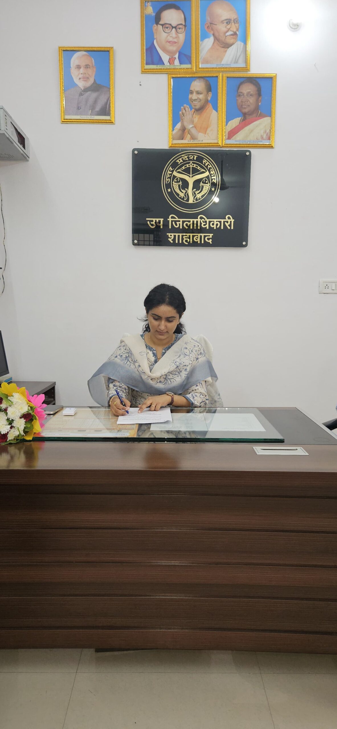 शाहाबाद एसडीएम के रूप में सुश्री दीक्षा जोशी ने पदभार ग्रहण किया