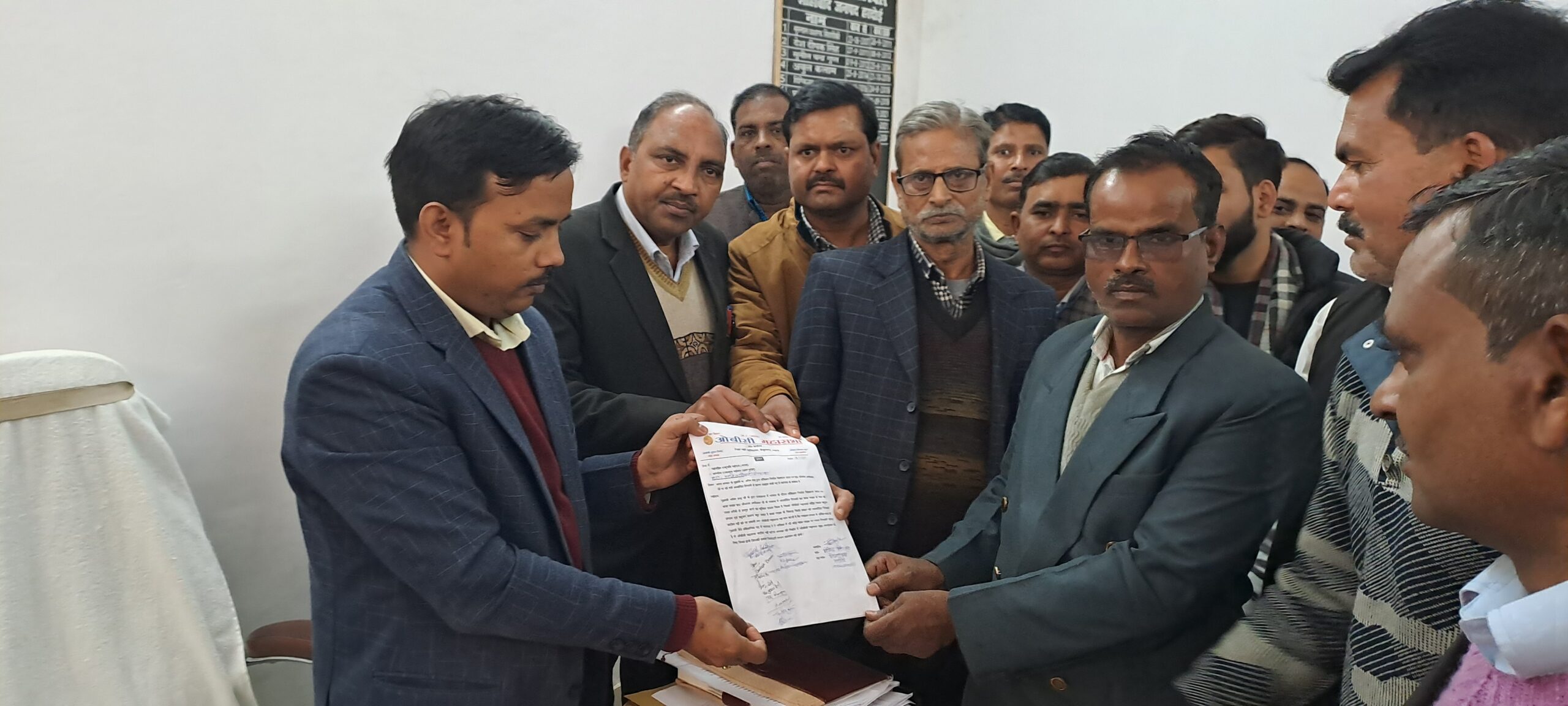 अंबेडकर के अपमान को लेकर ओबीसी महासभा ने दिया ज्ञापन