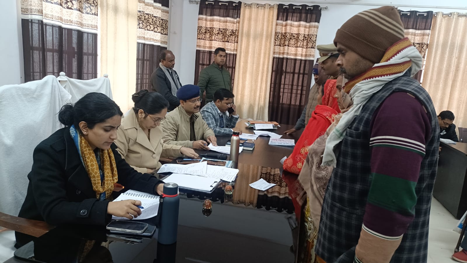 सीडीओ की अध्यक्षता में तहसील समाधान दिवस संपन्न, 90 शिकायतों में 6 शिकायतों का किया गया निस्तारण