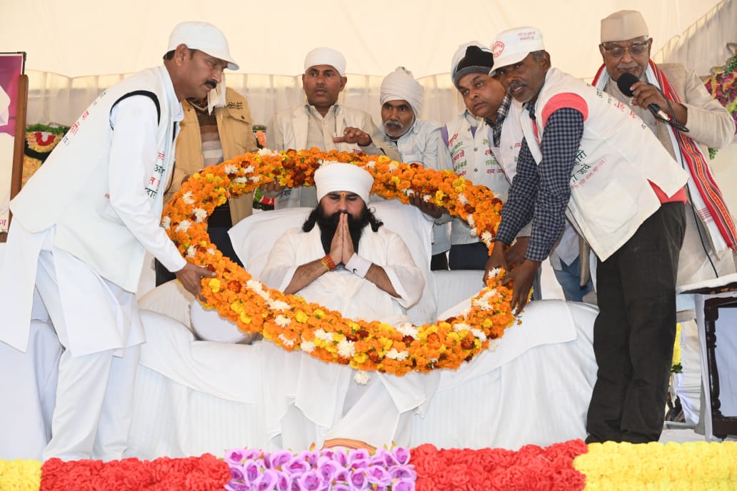 शाकाहार अपनाकर जीवन को सफल बनाएं= पंकज महाराज