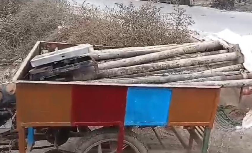 गंगा एक्सप्रेस वे से चोरी के सामान सहित दो गिरफ्तार