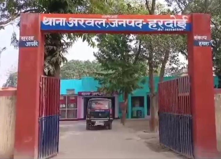 ढाई माह पूर्व चोरी हुई बाइक रामगंगा नदी से बरामद