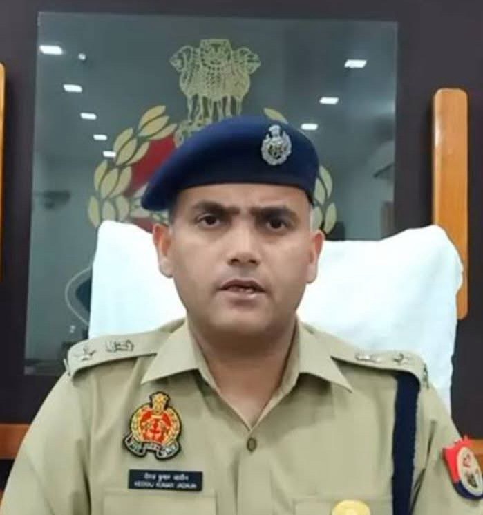 तीन हज़ार से ज़्यादा स्थानों पर होगा होलिका दहन, एसपी ने सुरक्षा व्यवस्था को परखा
