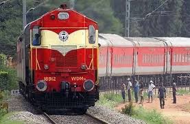 हरदोई में हुआ दो जोड़ी फेस्टिवल एक्सप्रेस ट्रेनों का ठहराव, यात्री बोले माता वैष्णो देवी धाम कटरा और हरिद्वार के लिए मिले फेस्टिवल स्पेशल