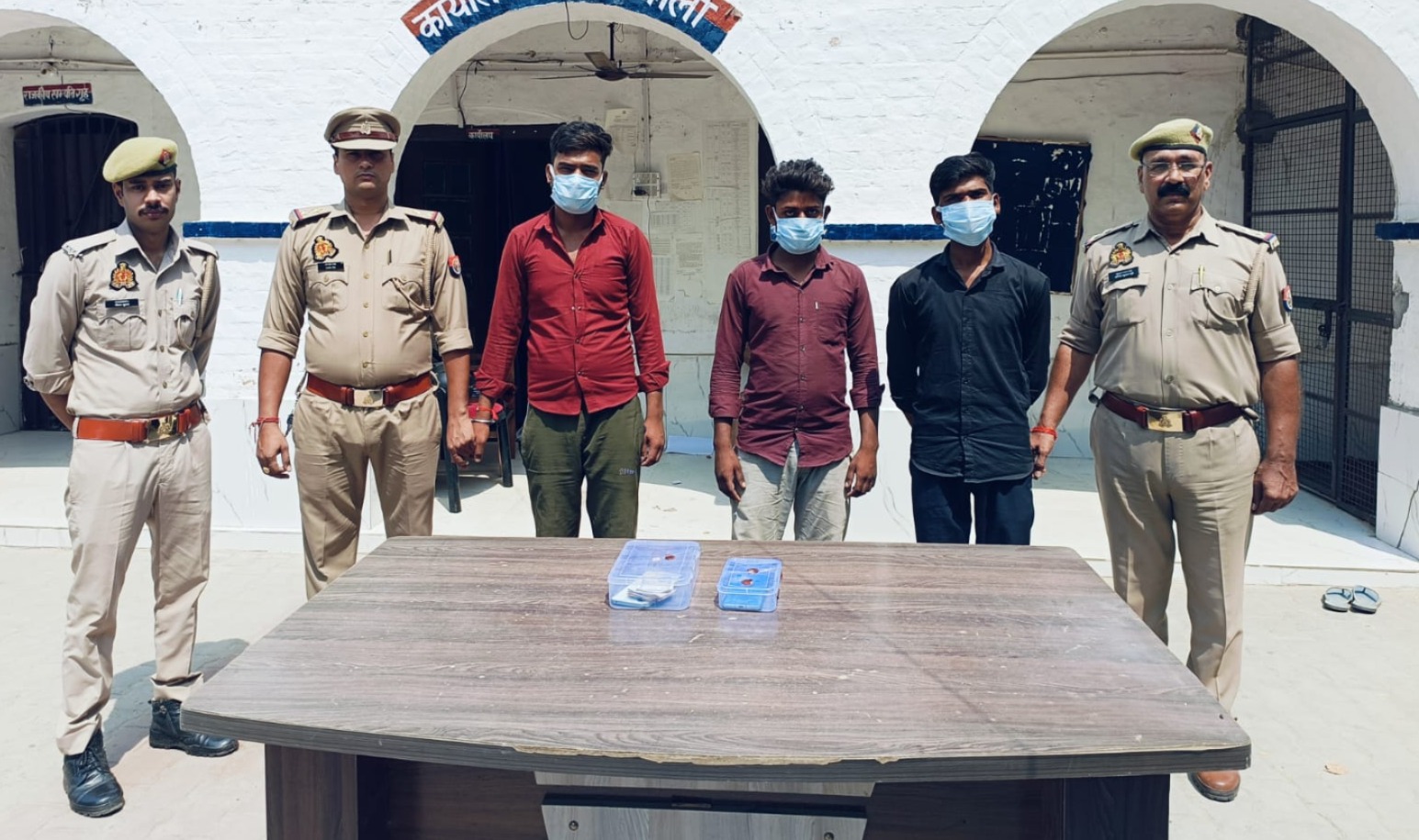 पाली थाना पुलिस ने दो चोरियों का किया खुलासा, 3 आरोपी गिरफ्तार