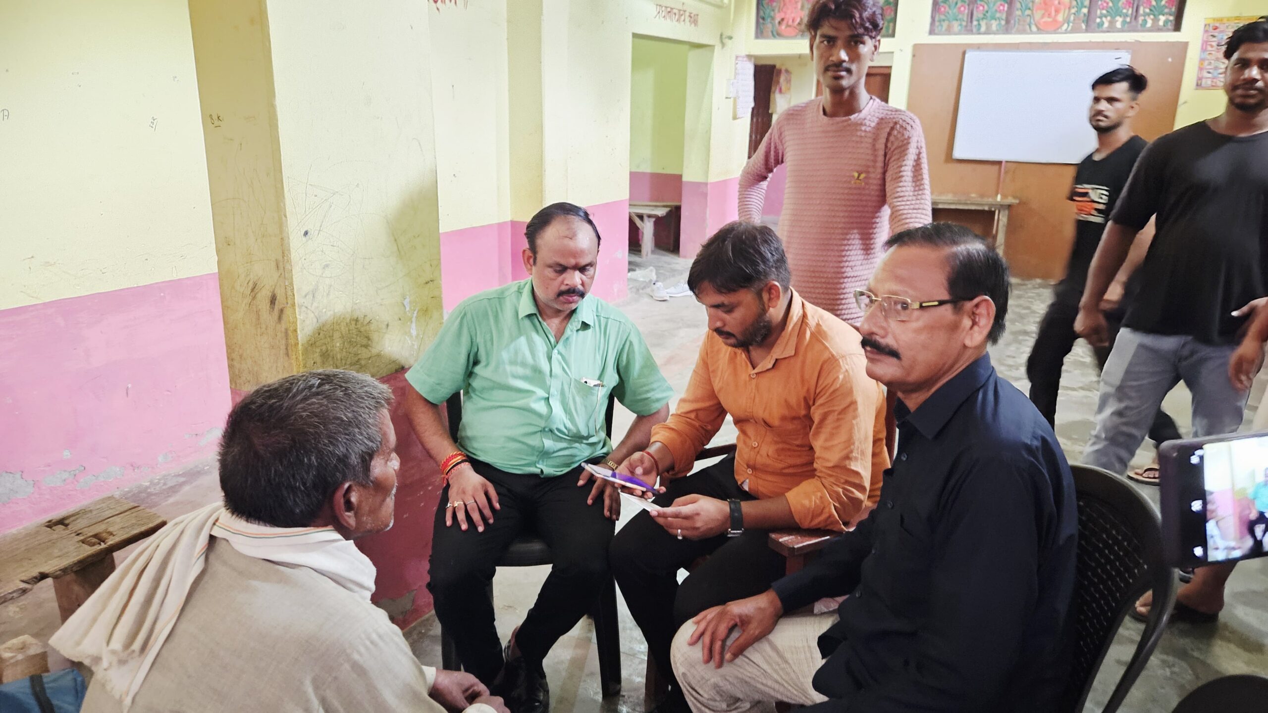 शक्तिकेन्द्रों पर भाजपा की चौपाल संपन्न, आयुष्मान कार्ड बनाये गये