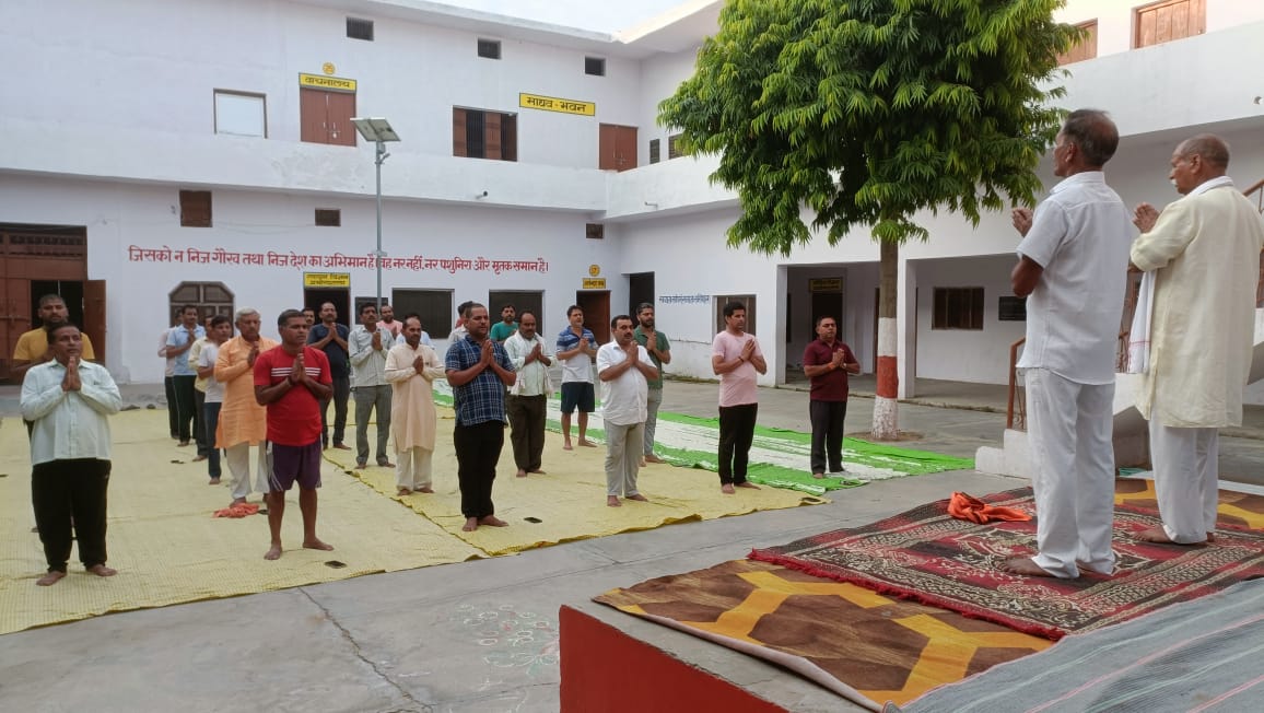 विश्व ने समझा योग का महत्व- कुलदीप मिश्रा, अंतर्राष्ट्रीय योग दिवस पर पाली में किया गया योगाभ्यास