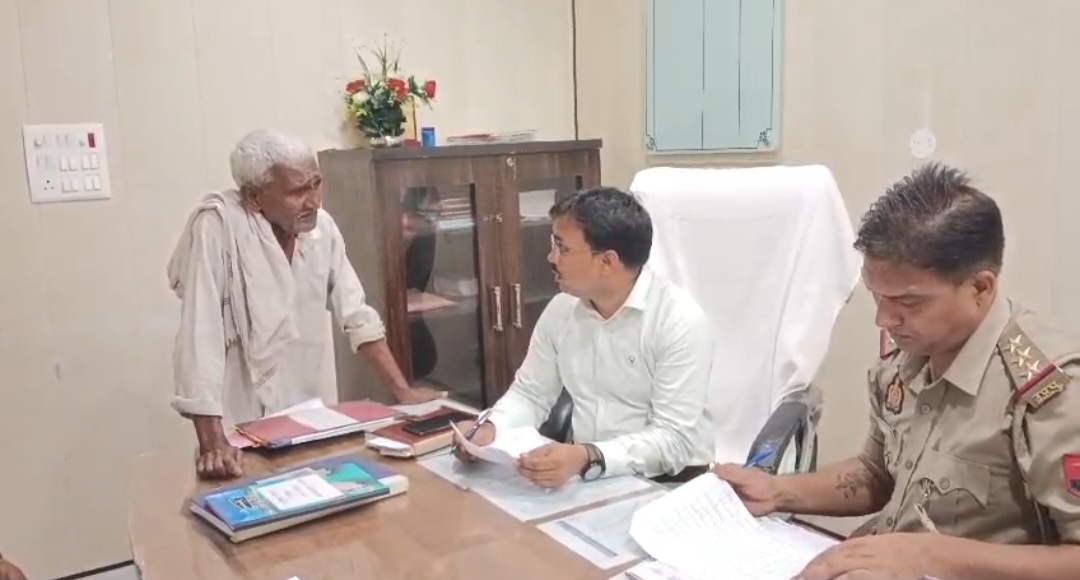 तहसीलदार की अध्यक्षता में संपूर्ण थाना दिवस संपन्न, दस शिकायतों में 6 शिकायतों का निस्तारण किया गया