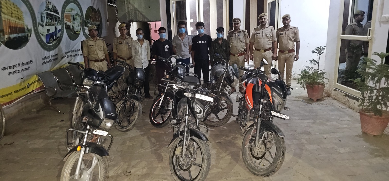 बाइक चोरी करने वाले अंतर्जनपदीय गिरोह के पांच सदस्य गिरफ्तार, सात बाइक बरामद